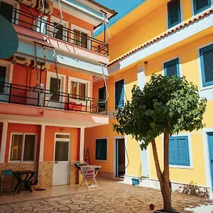 Nino Albania
