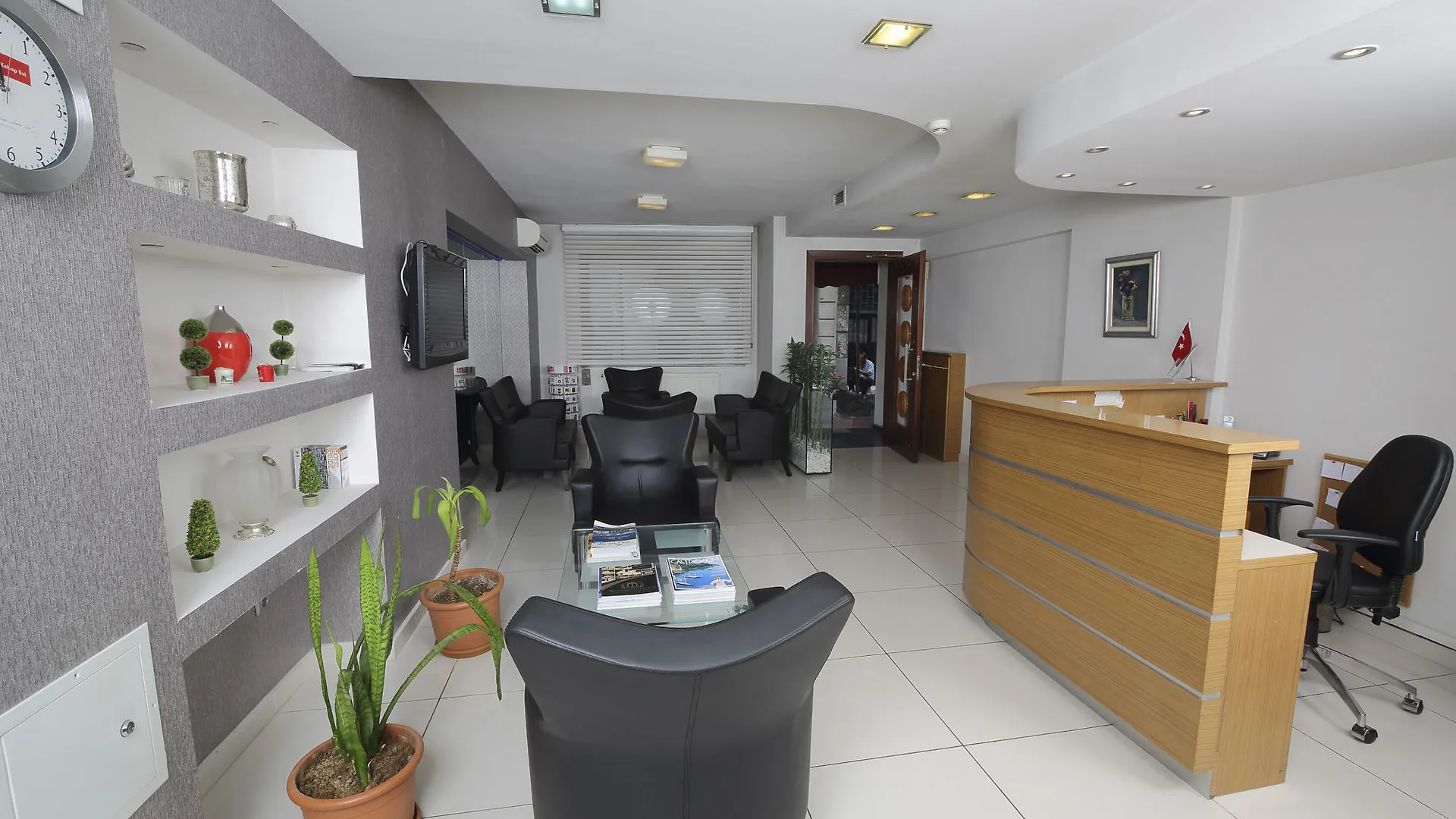 Entes Apart Istanbul 3*,